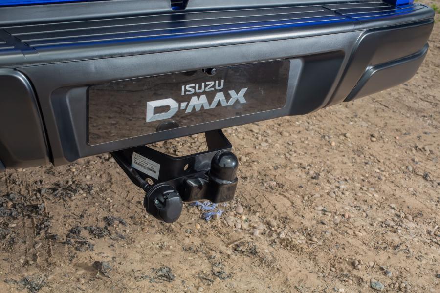 Детали экстерьера Isuzu D-Max Workman+ Double Cab 2019 года  (UK) (фото 2 из 11)